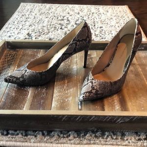 Banana Republic Madison 12 hour snakeskin pumps